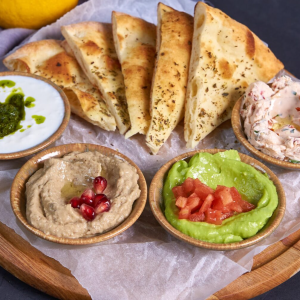 Cтрачателла с печеным перцем Stracciatella with roasted peppers