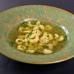 Равиоли с цыпленком и лесными грибами Ravioli with chicken and wild mushroom