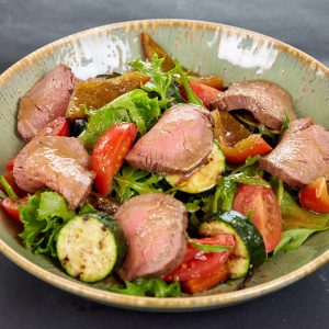 Салат теплый с телятиной Warm salad with veal